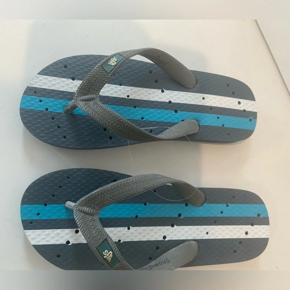 Showaflops~NWT~Kids Unisex Flip-Flop~Antimicrobial~Slip Resistant~Size 2/3